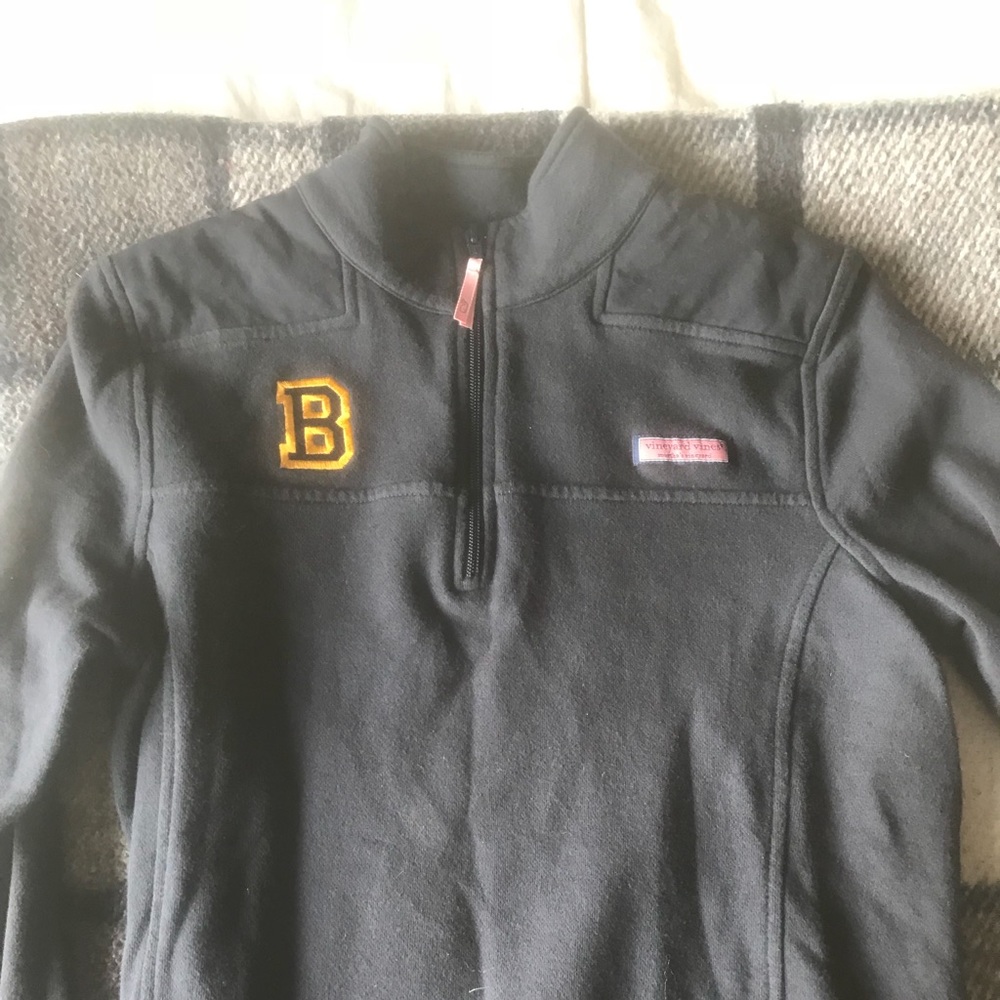 Vineyard vines sweater